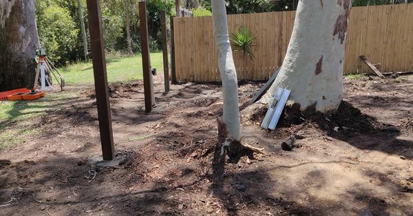 Landscaping in Lota Fencing 5